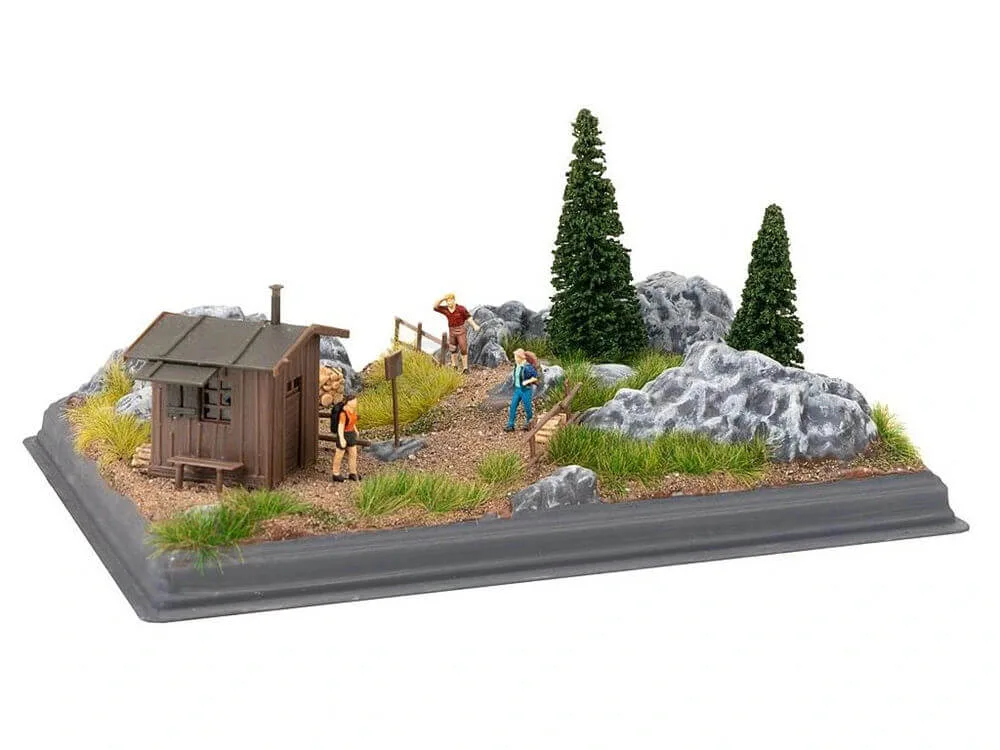 creating professional diorama