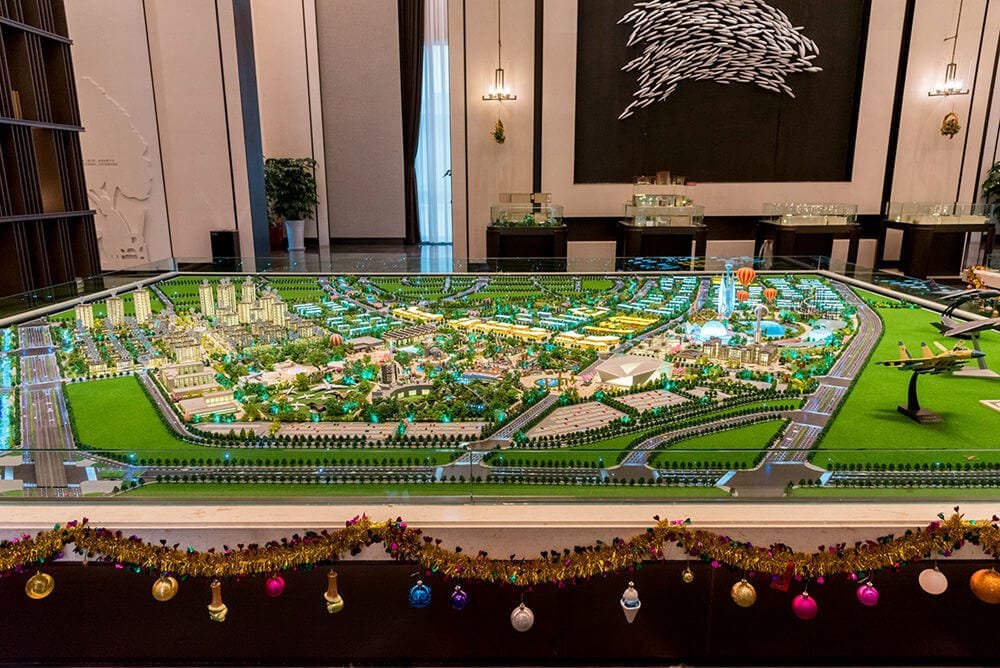 theme park model making